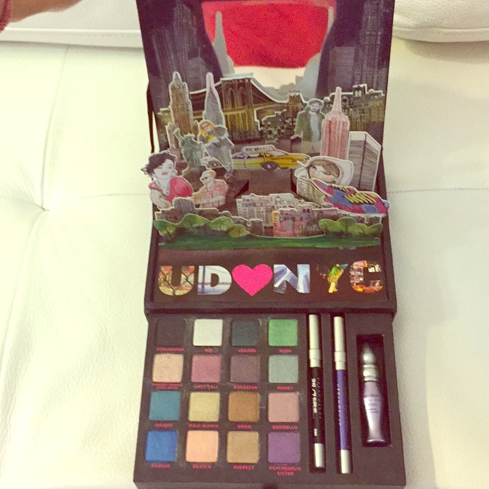 Urban Decay Unused Love NYC Eyeshadow Palette